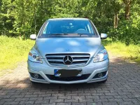 Gebraucht Mercedes B200 136 PS (100 kW) 2010 Silber Van / Kleinbus