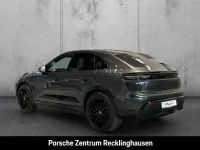 Gebraucht Porsche Macan 330 kW (449 PS) 2026 Vulkangrau SUV