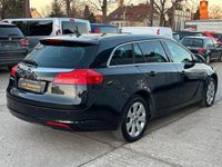 Gebraucht Opel Insignia Active 160 PS (117 kW) 2013 Schwarz Limousine