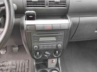 Gebraucht VW Fox Basis 55 PS (40 kW) 2005 Schwarz Kleinwagen