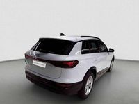 Gebraucht Audi Q6 e-tron Sport 185 kW (252 PS) 2025 Gletscherweiß metallic SUV