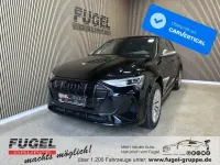 Gebraucht Audi e-tron Ambiente 369 kW (503 PS) 2022 Brillantschwarz SUV