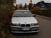 Gebraucht BMW 320 150 PS (110 kW) 1995 Silber Limousine