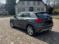 Gebraucht Audi Q2 S-Line 190 PS (139 kW) 2018 Grau SUV