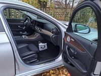 Gebraucht Mercedes E300 306 PS (225 kW) 2019 Silber Limousine
