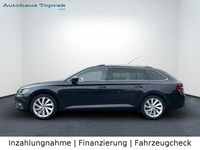 Gebraucht Skoda Superb Style 190 PS (139 kW) 2016 Schwarz Kombi