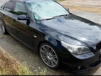 Gebraucht BMW 550 Sport Line 367 PS (269 kW) 2006 Schwarz Limousine