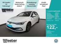 Gebraucht VW Golf VIII Style 150 PS (110 kW) 2023 Weiß Limousine