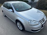 Gebraucht VW Jetta Comfortline 122 PS (89 kW) 2008 Silber Limousine