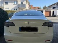 Gebraucht Tesla Model 3 Standard Range Plus 239 kW (325 PS) 2021 Weiß Limousine