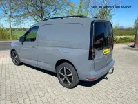 Używany VW Caddy 122 KM (89 kW) 2022 Szary Minivan