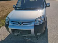 Gebraucht Peugeot Partner 90 PS (66 kW) 2005 Silber Van / Kleinbus