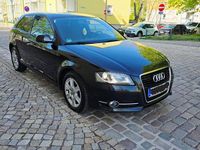 Usata Audi A3 140 CV (102 kW) 2012 Nero Utilitaria