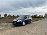 Gebraucht Skoda Fabia Active 69 PS (50 kW) 2011 Blau Limousine