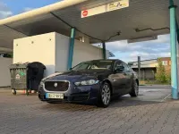 Gebraucht Jaguar XE Portfolio 179 PS (131 kW) 2016 Blau Limousine