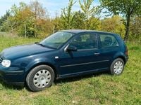 Second-hand VW Golf IV 75 CP (55 kW) 2002 Albastru Hatchback