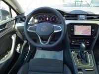 gebraucht VW Passat Variant 1.5 TSI OPF DSG Elegance R-Line LED/Navi