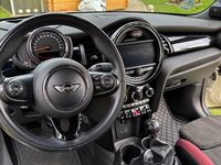 Second-hand Mini Cooper 136 CP (100 kW) 2017 Alb Hatchback