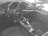 Gebraucht Audi A5 Sport 150 PS (110 kW) 2018 Weiß Coupé