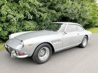 Second-hand Ferrari 330 300 CP (220 kW) 1966 Argintiu Coupe