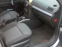 Gebraucht Opel Astra 105 PS (77 kW) 2006 Silber Limousine