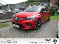 Gebraucht Renault Clio V Techno 140 PS (102 kW) 2023 Rot / dezirrot (metallic) Kleinwagen