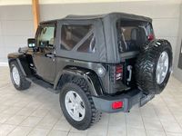 gebraucht Jeep Wrangler Unlimited Wrangler /Sahara/4x4/Navi/