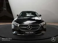 Gebraucht Mercedes E300 Advanced 204 PS (150 kW) 2025 Schwarz Limousine