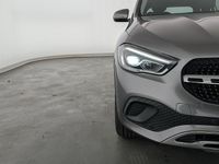 Gebraucht Mercedes GLA200 Progressive 163 PS (119 kW) 2020 Mountaingrau SUV