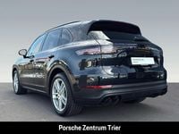Second-hand Porsche Cayenne 340 CP (250 kW) 2019 Albastru SUV
