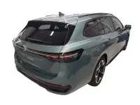 Gebraucht VW Passat Style 177 PS (130 kW) 2025 Grün Kombi