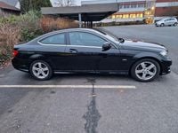 Gebraucht Mercedes C180 156 PS (114 kW) 2012 Schwarz Coupé