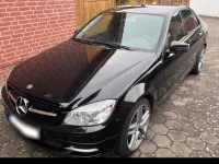 Gebraucht Mercedes C180 156 PS (114 kW) 2010 Schwarz Limousine