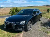 Gebraucht Audi A4 Sport 218 PS (160 kW) 2018 Schwarz Kombi