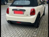 Gebraucht Mini One Cabriolet 102 PS (75 kW) 2016 Weiß Cabrio