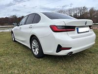 Gebraucht BMW 318 150 PS (110 kW) 2019 Limousine