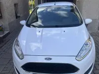 Gebraucht Ford Fiesta Trend 60 PS (44 kW) 2017 Weiß Kleinwagen