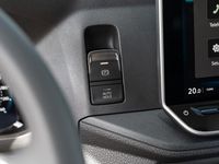 Gebraucht VW Crafter 140 PS (102 kW) 2024 Candy weiã Van