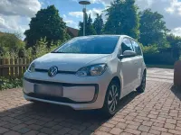 Gebraucht VW e-up! 61 kW (83 PS) 2021 Weiß Kleinwagen