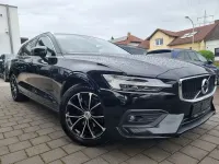 Gebraucht Volvo V60 190 PS (139 kW) 2020 Schwarz Kombi