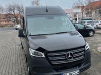 Gebraucht Mercedes Sprinter 170 PS (125 kW) 2023 Schwarz Van