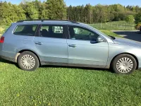 Gebraucht VW Passat 140 PS (102 kW) 2011 Blau Kombi