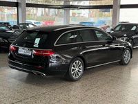 Gebraucht Mercedes E200 184 PS (135 kW) 2016 Obsidianschwarz Kombi