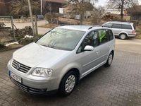 Gebraucht VW Touran Basis 102 PS (75 kW) 2004 Silber Van / Kleinbus