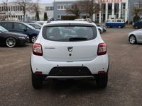 Gebraucht Dacia Sandero Stepway Ambiance 90 PS (66 kW) 2016 Weiß Kleinwagen