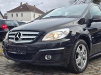 Gebraucht Mercedes B200 140 PS (102 kW) 2011 Schwarz Van / Kleinbus