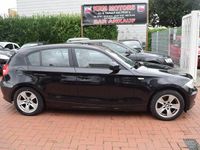 Gebraucht BMW 120 177 PS (130 kW) 2011 Schwarz Kleinwagen