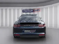 Gebraucht Porsche Panamera 421 PS (309 kW) 2016 Blau Kleinwagen
