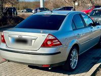 Gebraucht Ford Mondeo 130 PS (95 kW) 2005 Grau Limousine