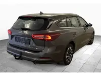 Gebraucht Ford Focus Titanium 120 PS (88 kW) 2022 Grau (metallic) Kombi